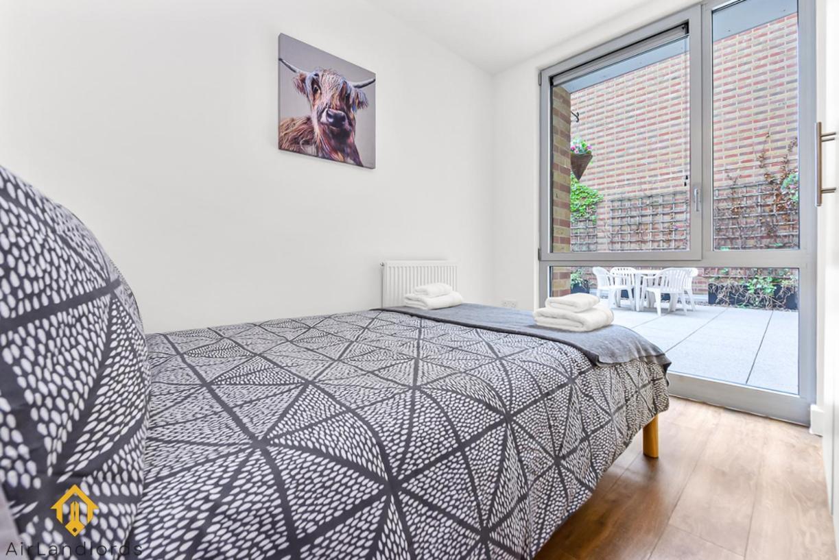Exclusive 3 Bed 3Bath Penthouse Near Canary Wharf Лондон Екстер'єр фото